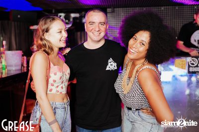 Friday Night at Grease Bangkok, Sukhumvit Soi 49 — photo 51