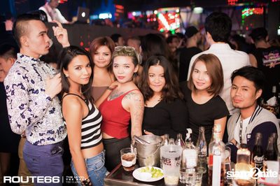 ปาร์ตี้คืนวันศุกร์ ที่ร้าน รูท ซิกตี้ซิกคลับ อาร์ซีเอ — photo 13