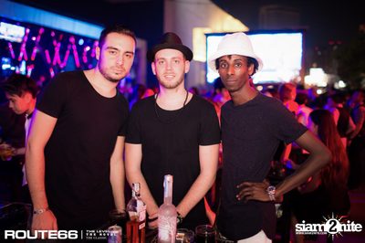 ปาร์ตี้คืนวันศุกร์ ที่ร้าน รูท ซิกตี้ซิกคลับ อาร์ซีเอ — photo 26