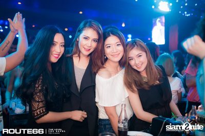 ปาร์ตี้คืนวันศุกร์ ที่ร้าน รูท ซิกตี้ซิกคลับ อาร์ซีเอ — photo 42