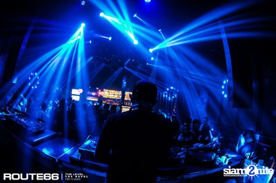 ปาร์ตี้คืนวันศุกร์ ที่ร้าน รูท ซิกตี้ซิกคลับ อาร์ซีเอ — photo 57