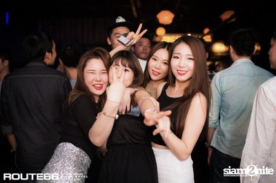 ปาร์ตี้คืนวันศุกร์ ที่ร้าน รูท ซิกตี้ซิกคลับ อาร์ซีเอ — photo 90