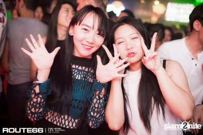 ปาร์ตี้คืนวันศุกร์ ที่ร้าน รูท ซิกตี้ซิกคลับ อาร์ซีเอ — photo 107