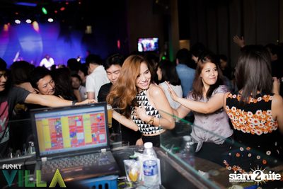 Saturday Night at Funky Villa, Thonglor Arena 10 — photo 3