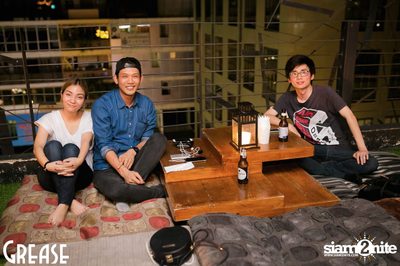 Saturday Night at Grease Bangkok, Sukhumvit Soi 49 — photo 10