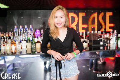 Saturday Night at Grease Bangkok, Sukhumvit Soi 49 — photo 21