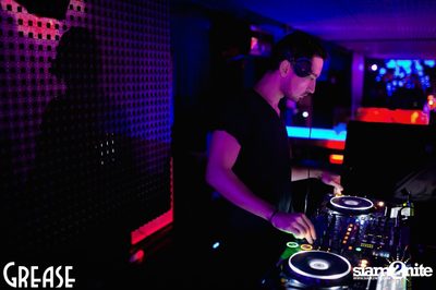 Saturday Night at Grease Bangkok, Sukhumvit Soi 49 — photo 45