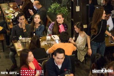 Seenspace Invasion ที่ร้าน Clouds, Fat'R Gut'z และ BREW Beers & Ciders — photo 5