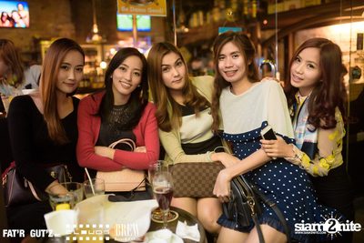 Seenspace Invasion ที่ร้าน Clouds, Fat'R Gut'z และ BREW Beers & Ciders — photo 38
