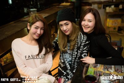 Seenspace Invasion ที่ร้าน Clouds, Fat'R Gut'z และ BREW Beers & Ciders — photo 45