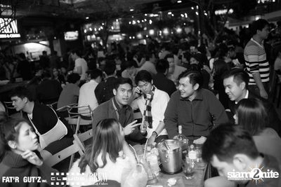 Seenspace Invasion ที่ร้าน Clouds, Fat'R Gut'z และ BREW Beers & Ciders — photo 49
