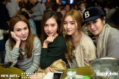 Seenspace Invasion ที่ร้าน Clouds, Fat'R Gut'z และ BREW Beers & Ciders — photo 76