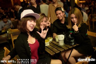 Seenspace Invasion ที่ร้าน Clouds, Fat'R Gut'z และ BREW Beers & Ciders — photo 78