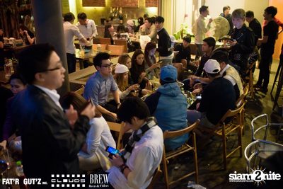 Seenspace Invasion ที่ร้าน Clouds, Fat'R Gut'z และ BREW Beers & Ciders — photo 82
