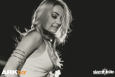 Australia Day กับ Brooke Evers ที่ อาร์ค บาร์ บีช คลับ — photo 125