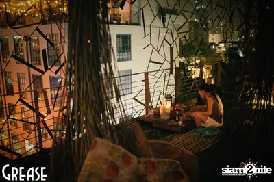 Friday Night at Grease Bangkok, Sukhumvit Soi 49 — photo 7