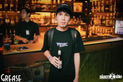Friday Night at Grease Bangkok, Sukhumvit Soi 49 — photo 22