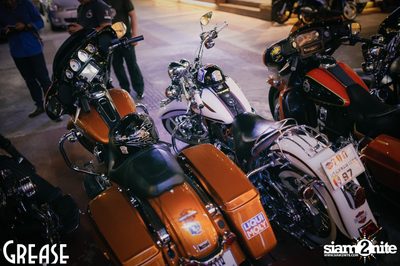 Friday Night at Grease Bangkok, Sukhumvit Soi 49 — photo 32