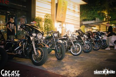 Friday Night at Grease Bangkok, Sukhumvit Soi 49 — photo 34