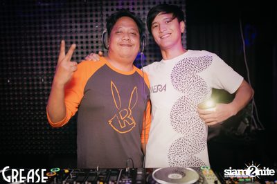 Friday Night at Grease Bangkok, Sukhumvit Soi 49 — photo 39