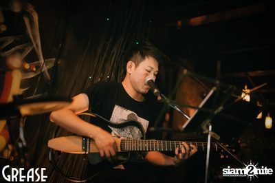 Friday Night at Grease Bangkok, Sukhumvit Soi 49 — photo 63