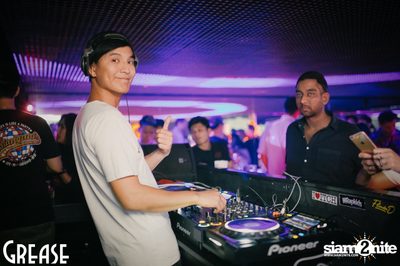Friday Night at Grease Bangkok, Sukhumvit Soi 49 — photo 80