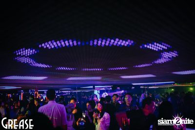 Friday Night at Grease Bangkok, Sukhumvit Soi 49 — photo 81