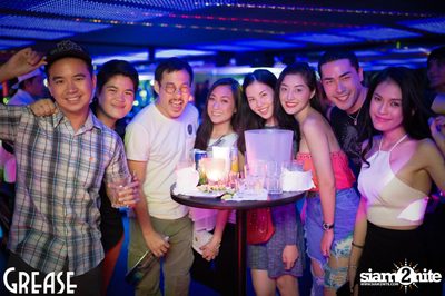 Friday Night at Grease Bangkok, Sukhumvit Soi 49 — photo 87