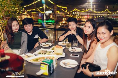 Atom & Polycat Live at The Living Bistro & Bar, Pattaya — photo 10