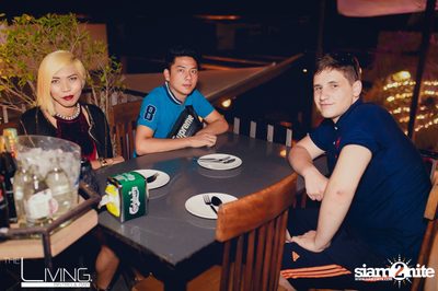 Atom & Polycat Live at The Living Bistro & Bar, Pattaya — photo 13