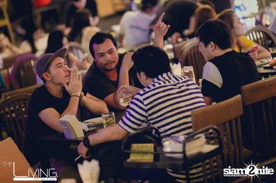 Atom & Polycat Live at The Living Bistro & Bar, Pattaya — photo 20