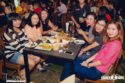 Atom & Polycat Live at The Living Bistro & Bar, Pattaya — photo 34