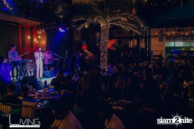 Atom & Polycat Live at The Living Bistro & Bar, Pattaya — photo 89