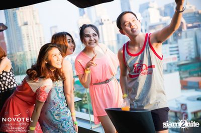 Neon EDM Pool Party at BAR9, Novotel Bangkok Platinum — photo 33