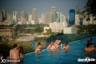 SO POOL PARTY ที่ เดอะ วอเตอร์ คลับ, โรงแรม โซฟิเทล โซ — photo 4