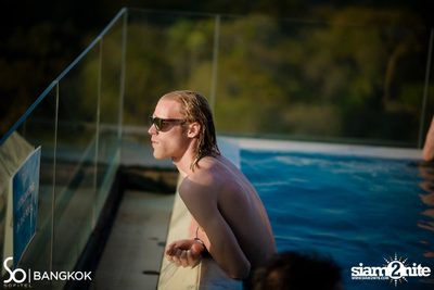 SO POOL PARTY ที่ เดอะ วอเตอร์ คลับ, โรงแรม โซฟิเทล โซ — photo 7
