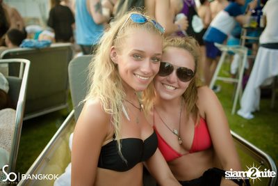 SO POOL PARTY ที่ เดอะ วอเตอร์ คลับ, โรงแรม โซฟิเทล โซ — photo 54
