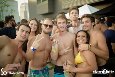 SO POOL PARTY ที่ เดอะ วอเตอร์ คลับ, โรงแรม โซฟิเทล โซ — photo 61