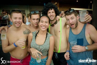 SO POOL PARTY ที่ เดอะ วอเตอร์ คลับ, โรงแรม โซฟิเทล โซ — photo 66
