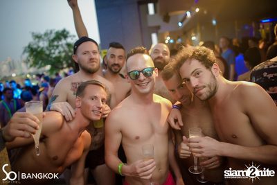 SO POOL PARTY ที่ เดอะ วอเตอร์ คลับ, โรงแรม โซฟิเทล โซ — photo 92