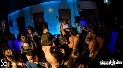SO POOL PARTY ที่ เดอะ วอเตอร์ คลับ, โรงแรม โซฟิเทล โซ — photo 96