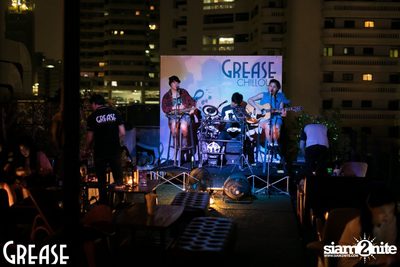 Saturday Night at Grease Bangkok, Sukhumvit Soi 49 — photo 5