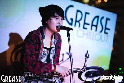 Saturday Night at Grease Bangkok, Sukhumvit Soi 49 — photo 10