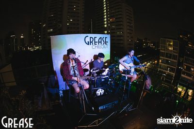 Saturday Night at Grease Bangkok, Sukhumvit Soi 49 — photo 18
