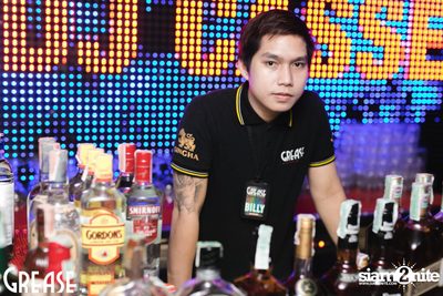 Saturday Night at Grease Bangkok, Sukhumvit Soi 49 — photo 33