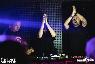 Saturday Night at Grease Bangkok, Sukhumvit Soi 49 — photo 85