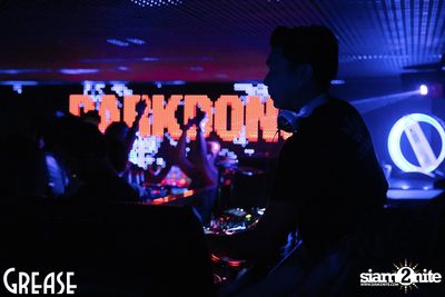 Saturday Night at Grease Bangkok, Sukhumvit Soi 49 — photo 104