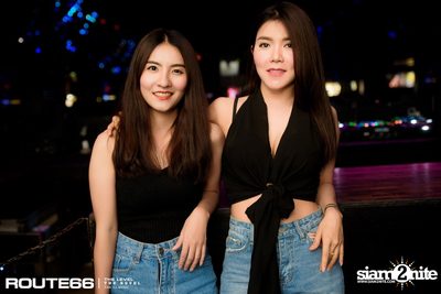 ปาร์ตี้คืนวันเสาร์ ที่ร้าน รูท ซิกตี้ซิก คลับ อาร์ซีเอ — photo 3