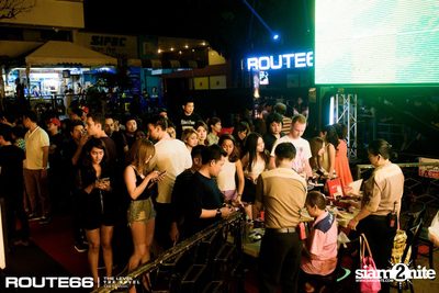 ปาร์ตี้คืนวันเสาร์ ที่ร้าน รูท ซิกตี้ซิก คลับ อาร์ซีเอ — photo 16