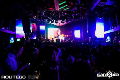 ปาร์ตี้คืนวันเสาร์ ที่ร้าน รูท ซิกตี้ซิก คลับ อาร์ซีเอ — photo 32